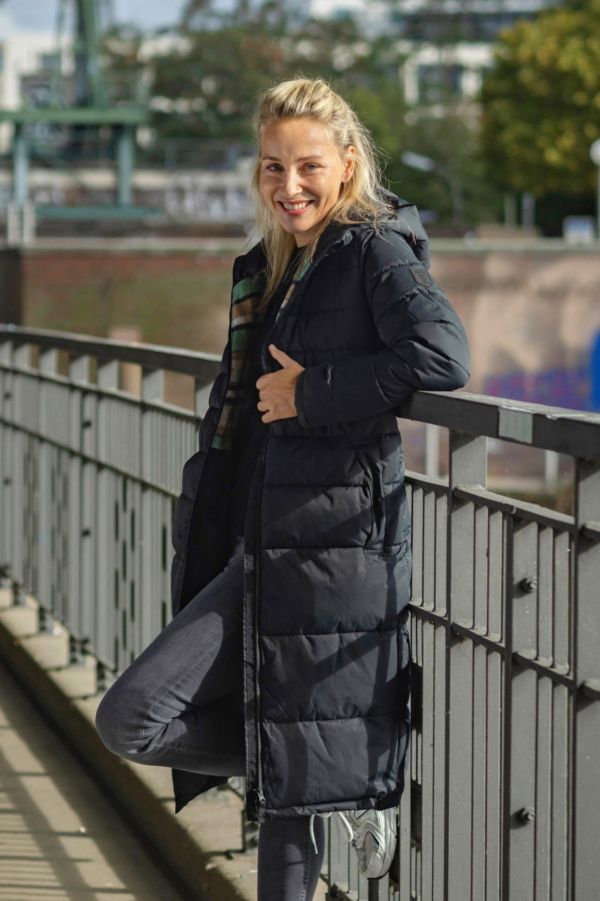 Marikoo Schwarzer Wintermantel Mit Kapuze Damen Parka Mantel