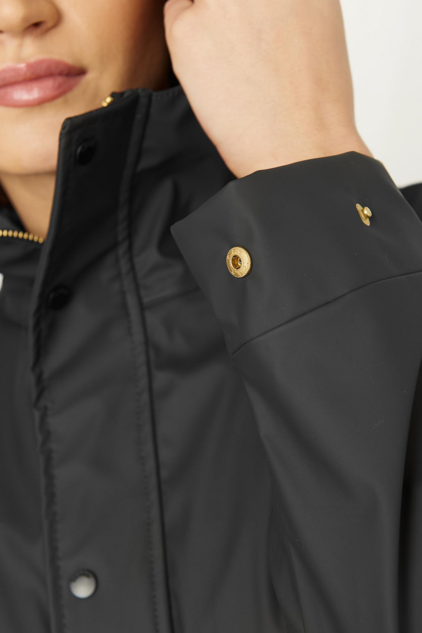 Derbe Friese Wittby Damen Regenjacke Pinstripe Phantom Schwarz