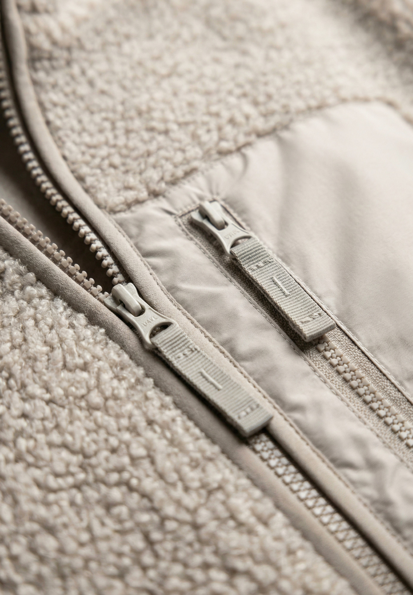 Derbe Damen Fleecejacke Kuschelby Long Beige Teddy