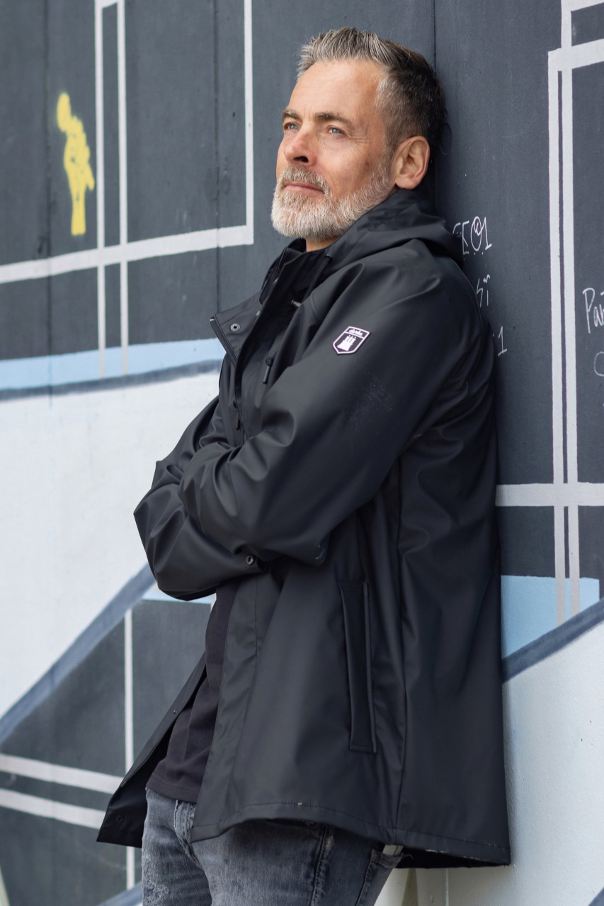 Derbe Regenjacke Passby Plain Herren Jet Black Schwarz