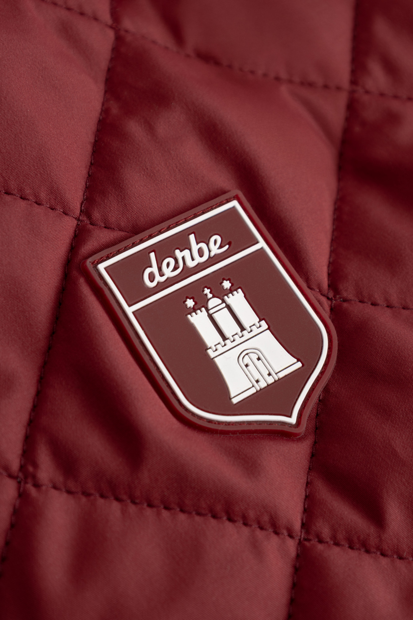 Derbe Übergangsjacke Quiltby Short Damen Rot Bordeaux Steppjacke