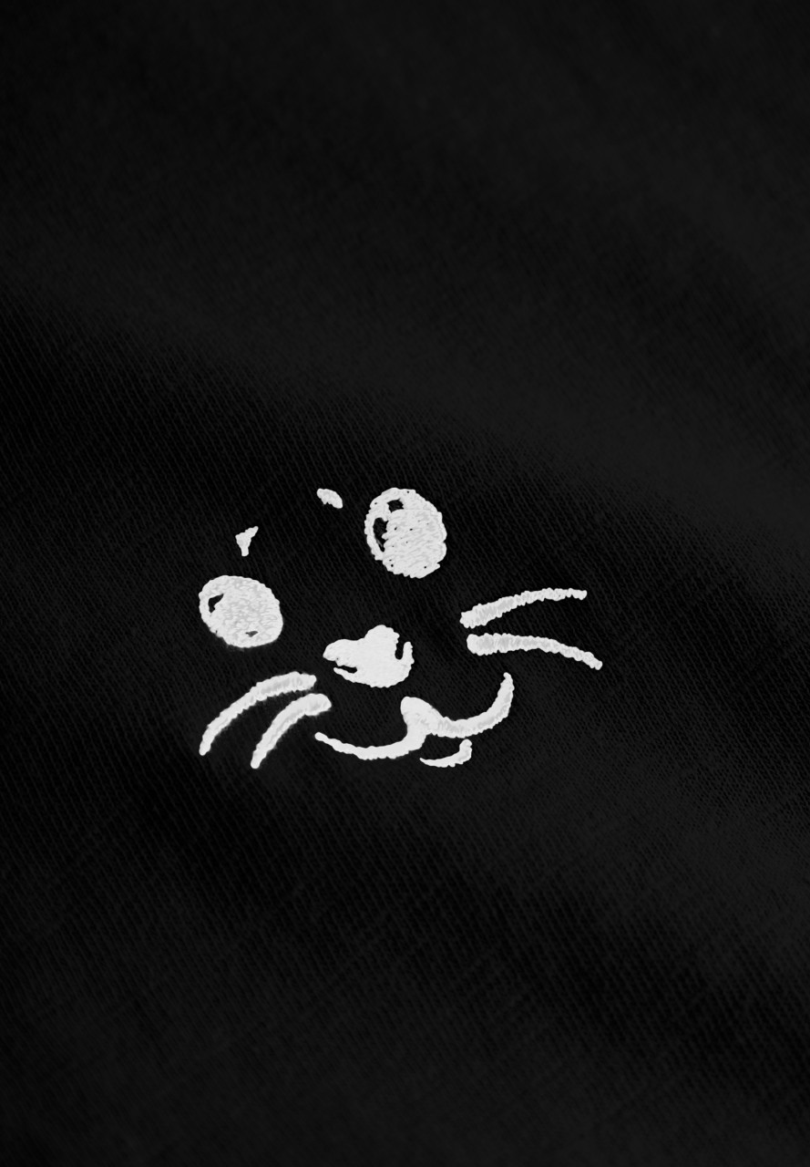 Derbe Robbenschnute Damen T-Shirt Schwarz