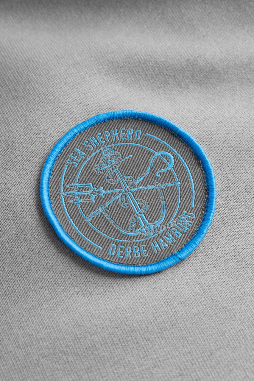 Derbe Seehase Sea Shepherd Gots Organic Damen Sweatjacke Grau