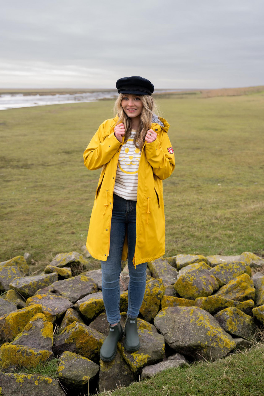 Derbe Traveby Friese Fisher Gelb Damen Friesennerz Nachhaltig